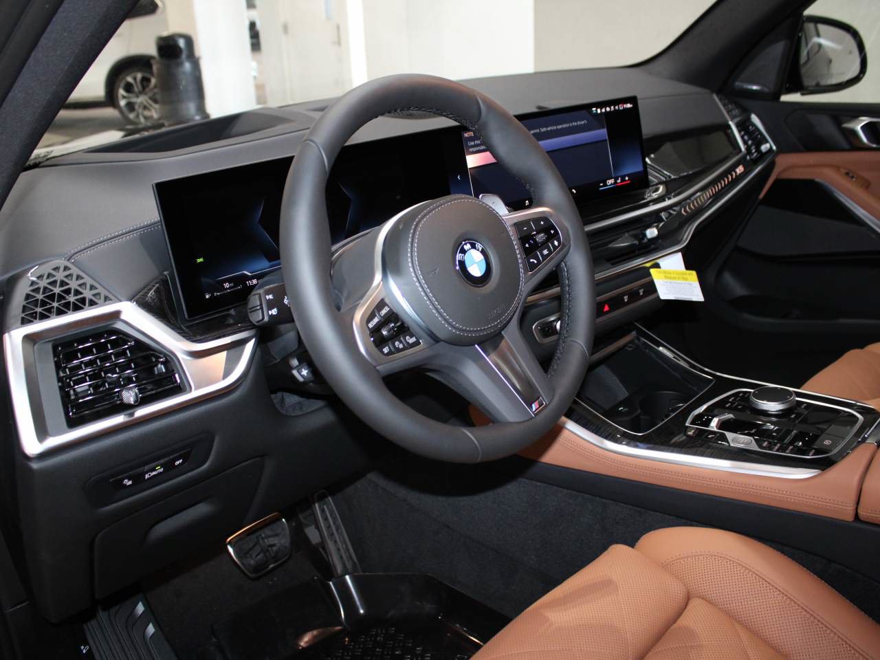 Used 2026 BMW X5 sDrive40i w/ M Sport Package RWD image 11