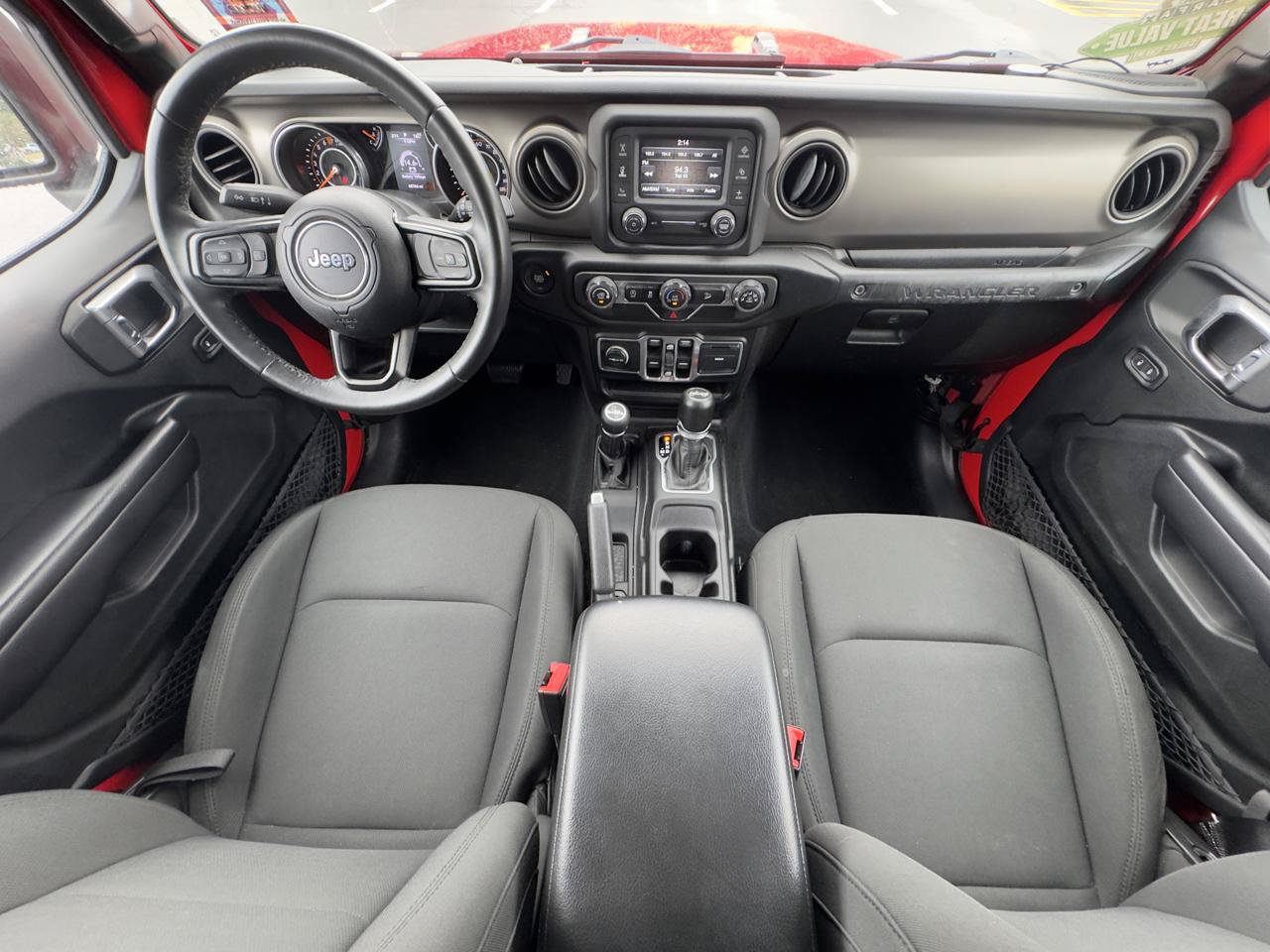 Used 2018 Jeep Wrangler Unlimited Sport S AWD/4WD image 14