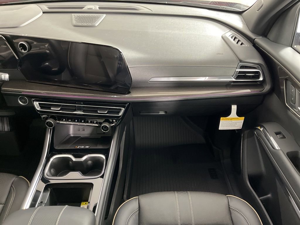 New 2026 Chevrolet Traverse High Country image 23