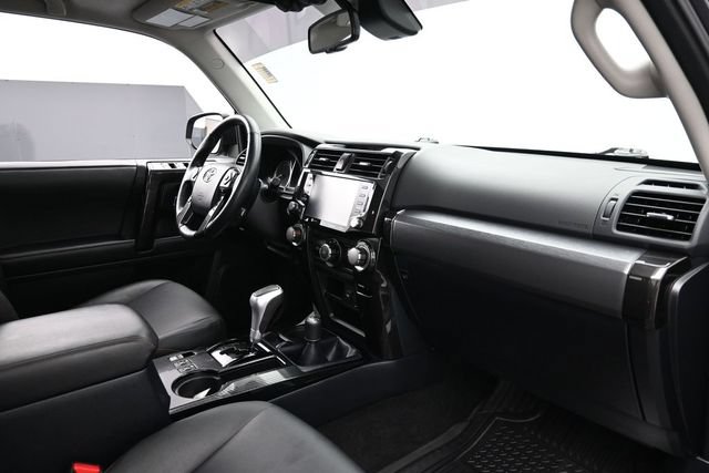 Used 2023 Toyota 4Runner TRD Off-Road Premium w/ Off Road Premium Plus Package AWD/4WD image 38