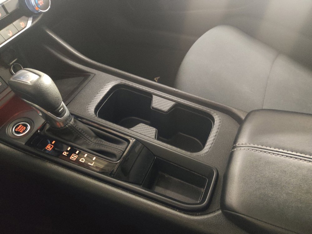 Used 2025 Nissan Sentra S FWD image 30