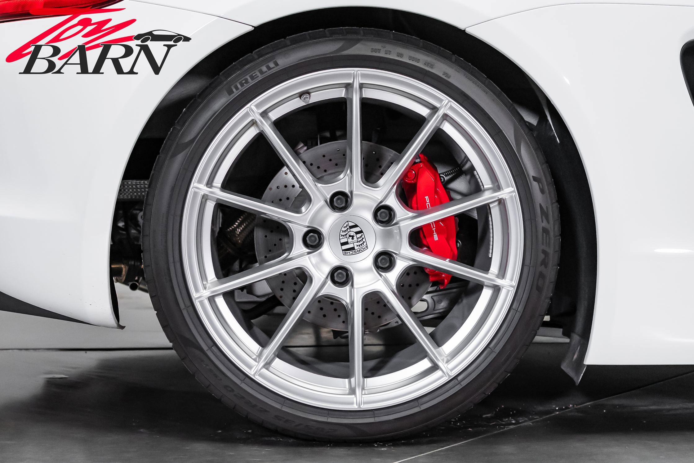 Used 2016 Porsche Boxster Spyder RWD image 25