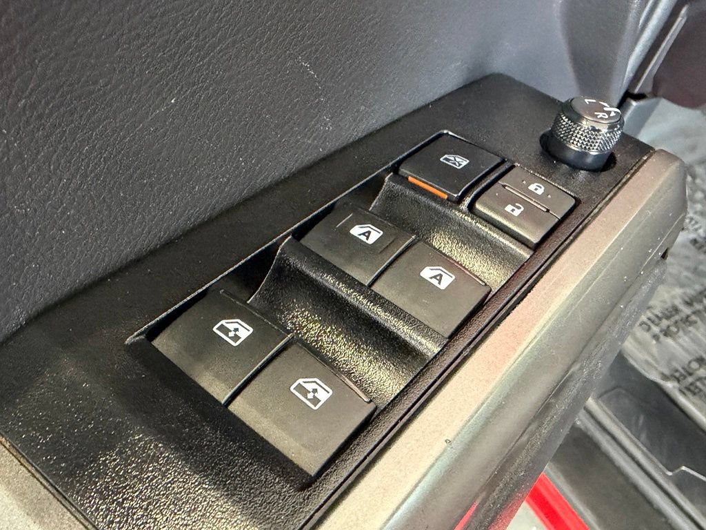Certified 2023 Toyota Tacoma SR5 AWD/4WD image 20