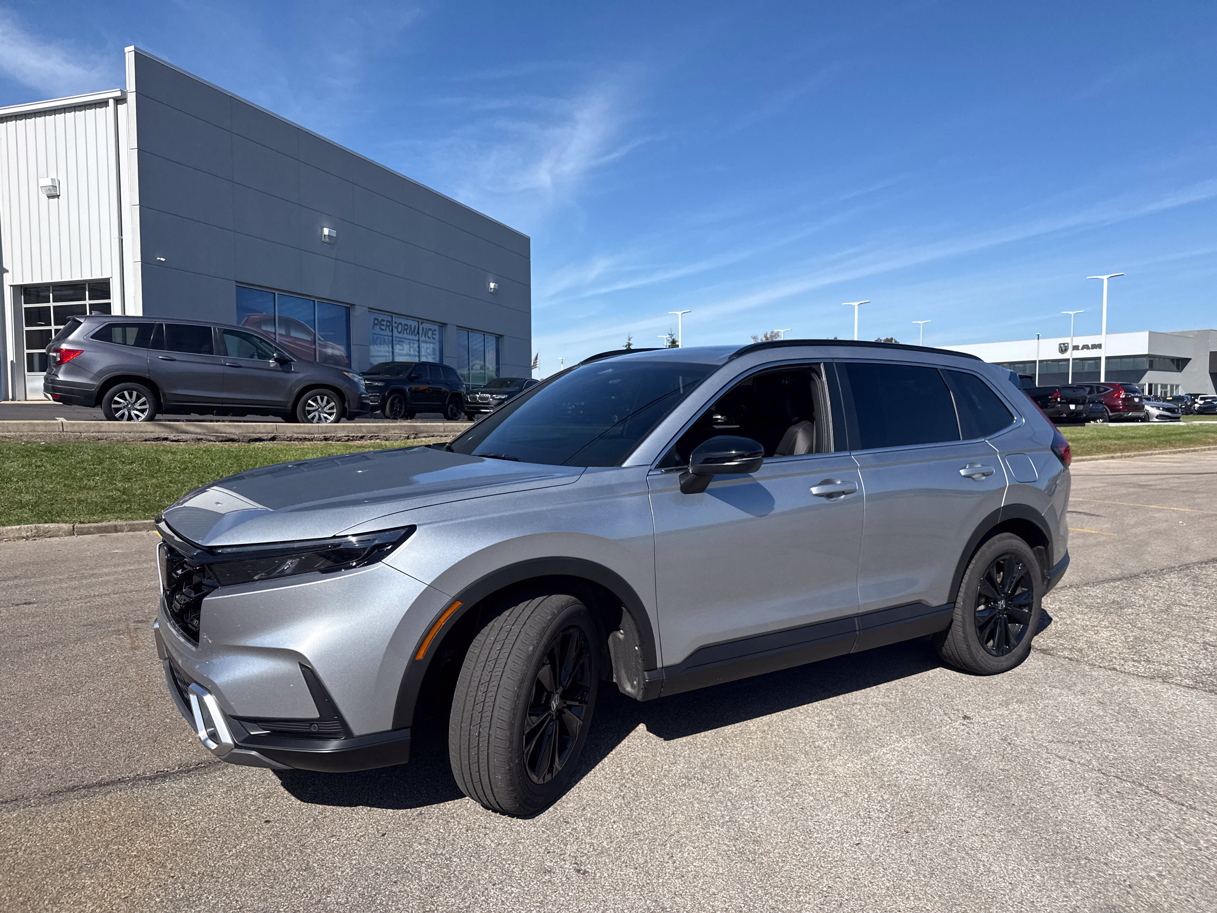 Used 2025 Honda CR-V Sport Touring image 18