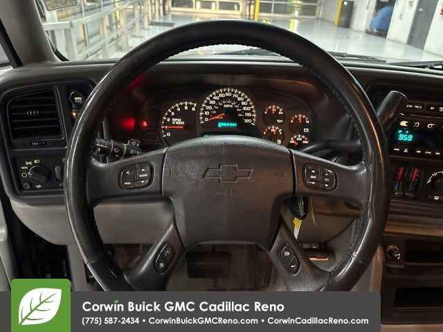 Used 2004 Chevrolet Tahoe Z71 w/ Z71 Preferred Equipment Group AWD/4WD image 20