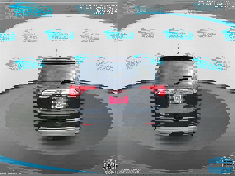 Used 2018 GMC Acadia SLT FWD image 4