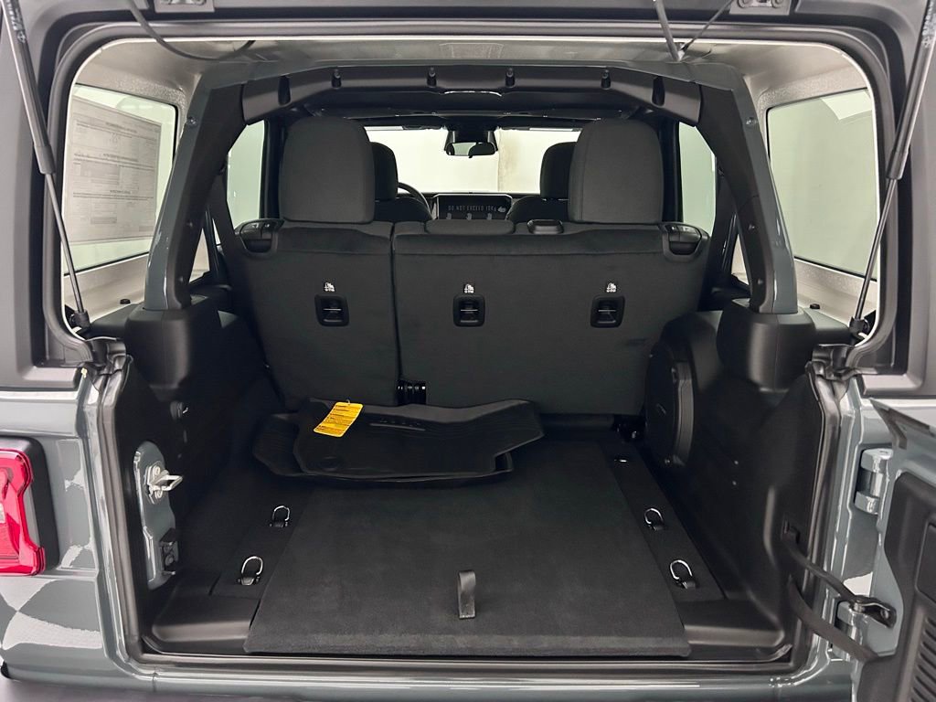 New 2026 Jeep Wrangler Unlimited Sport AWD/4WD image 9