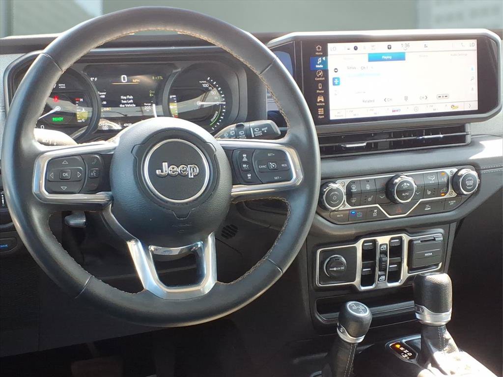 Certified 2024 Jeep Wrangler Unlimited Sahara AWD/4WD image 4