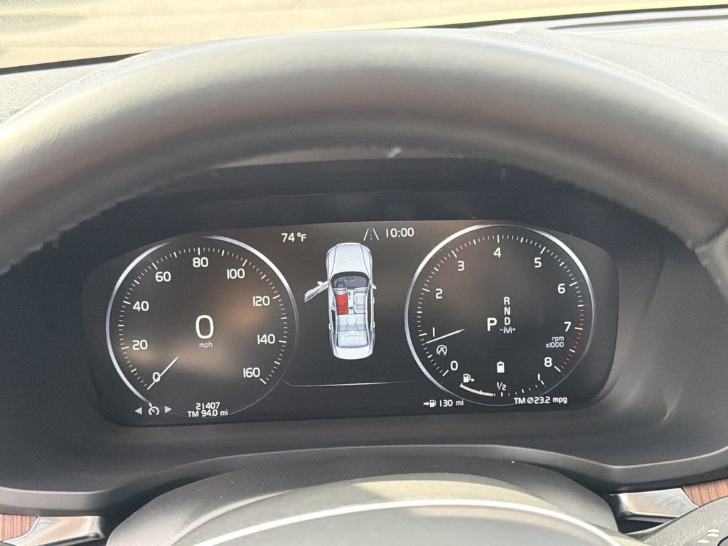 Used 2022 Volvo S60 B5 Momentum w/ Premium Package image 24