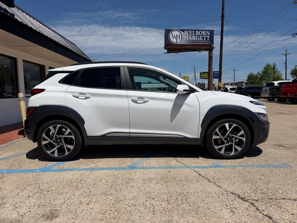 Used 2022 Hyundai Kona Limited image 4