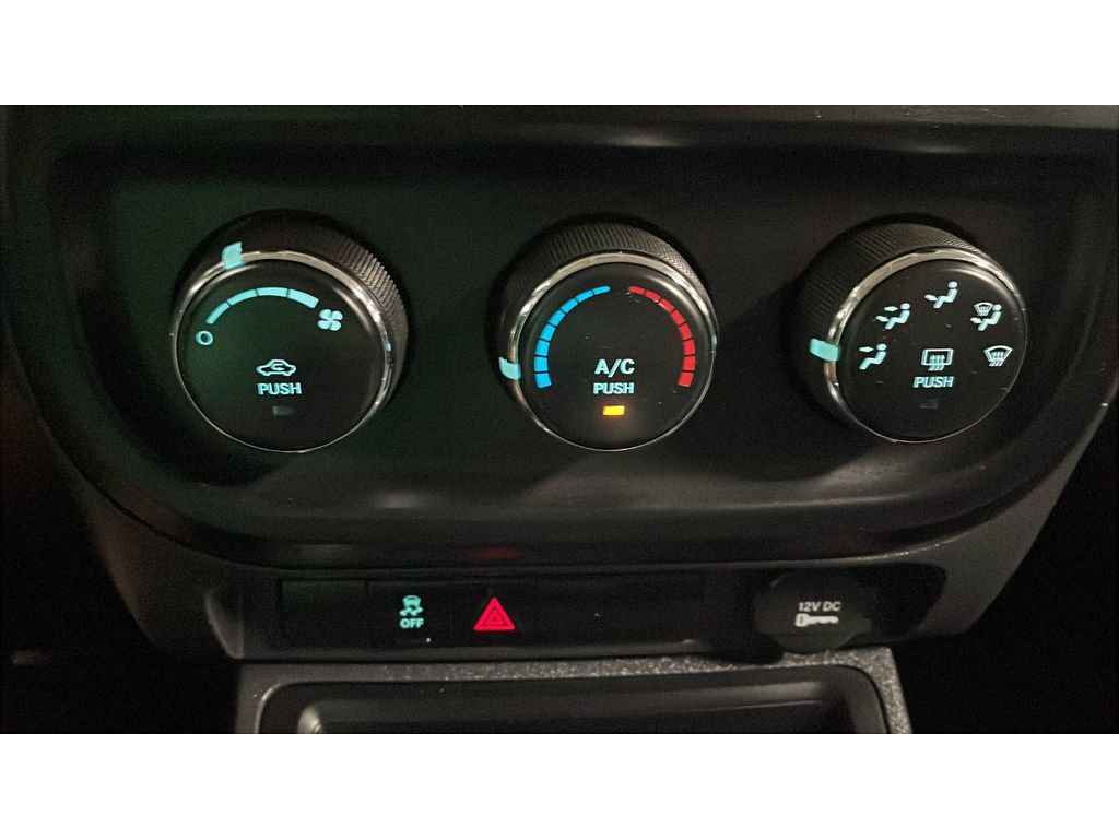 Used 2010 Jeep Patriot Sport FWD image 14
