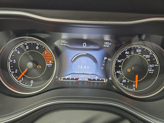 Used 2019 Jeep Cherokee Trailhawk w/ Cold Weather Group image 15