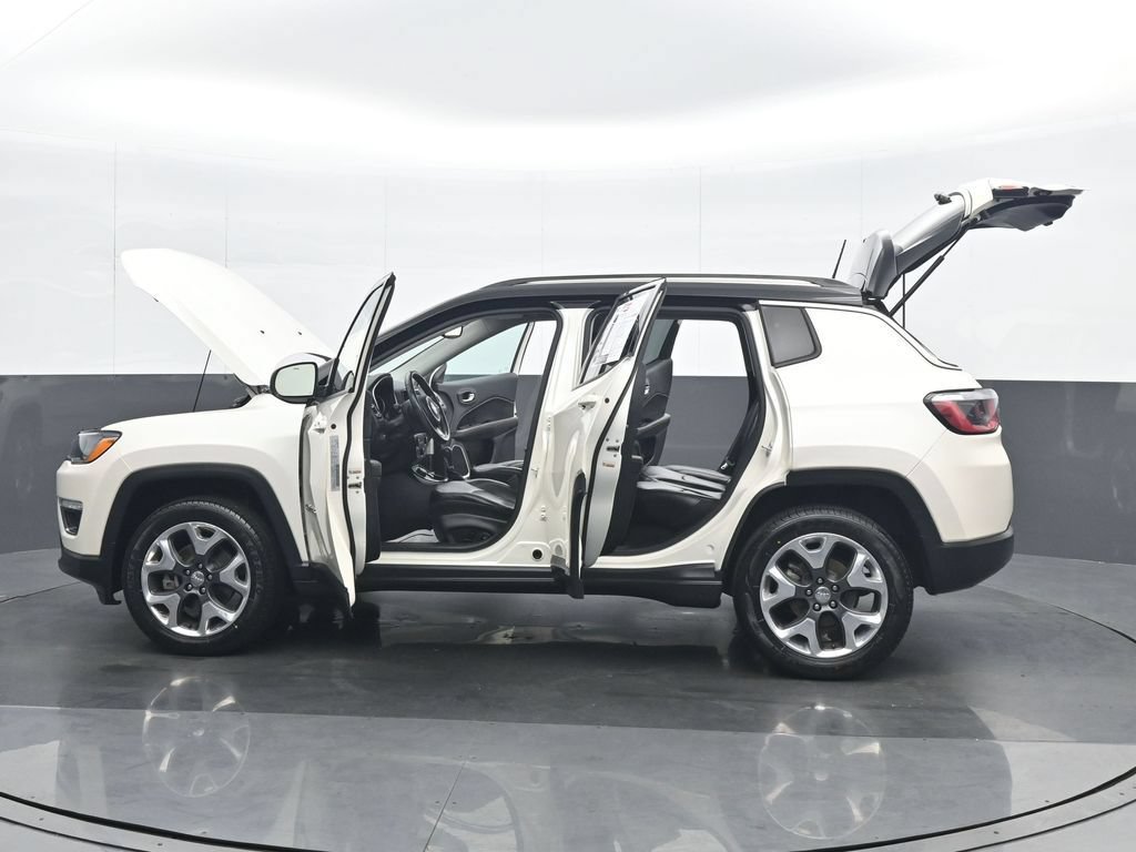 Used 2019 Jeep Compass Limited AWD/4WD image 37