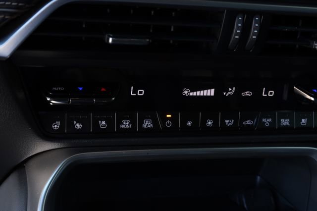 Used 2025 MAZDA CX-90 3.3 Turbo S w/ Premium Package image 6