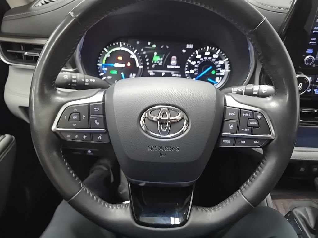 Used 2020 Toyota Highlander Limited AWD/4WD image 20