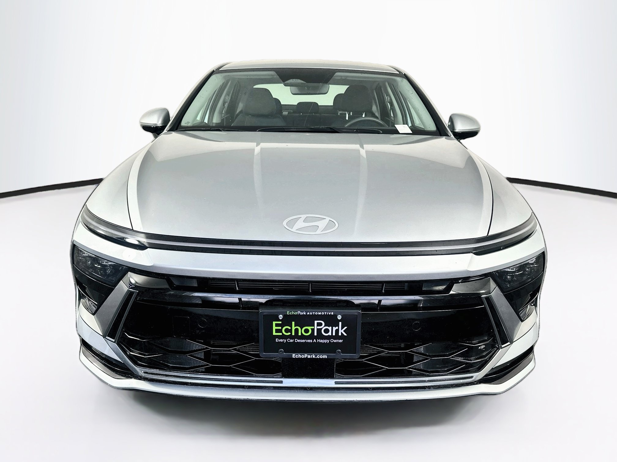 Used 2025 Hyundai Sonata SEL FWD image 2