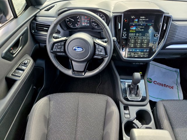 Used 2025 Subaru Forester Premium AWD/4WD image 14