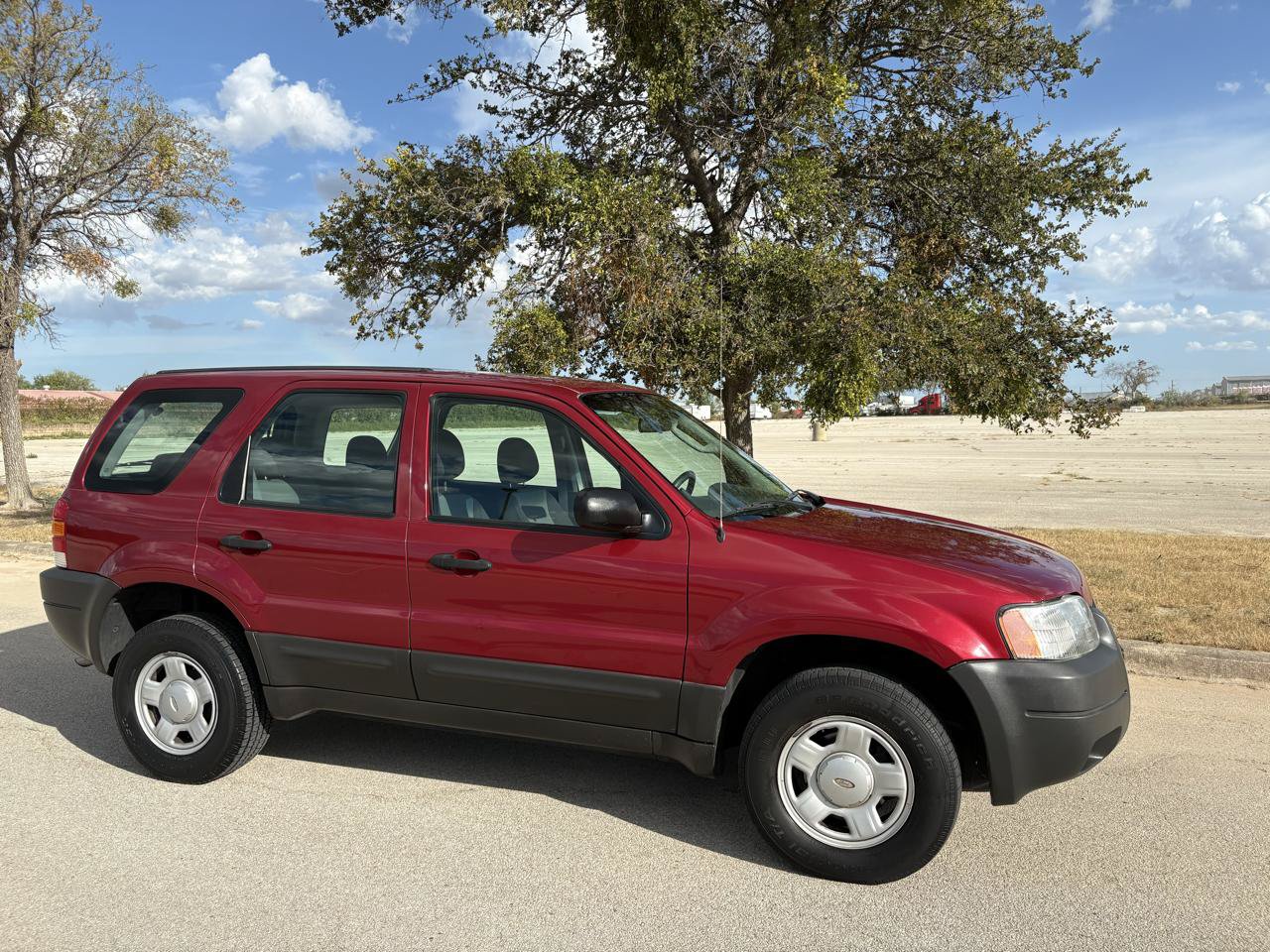 Used 2004 Ford Escape XLS FWD image 37