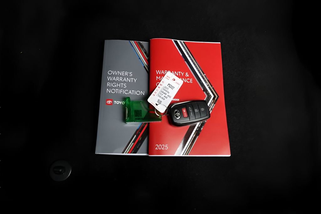 Certified 2025 Toyota Grand Highlander AWD image 44