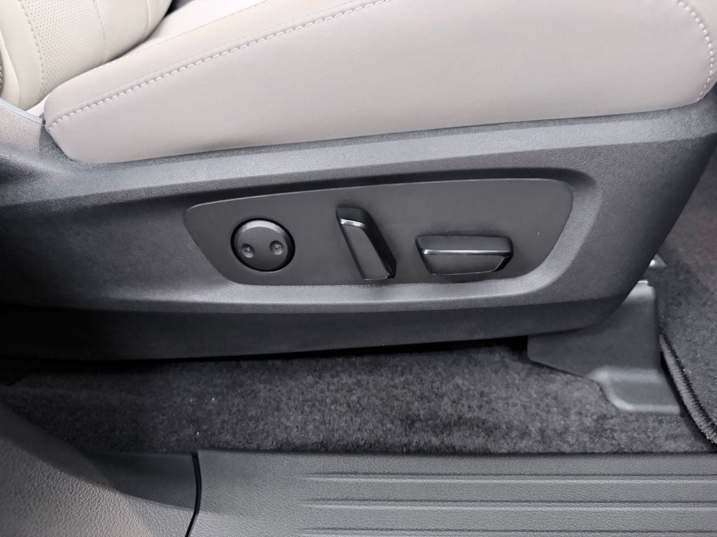 New 2027 INFINITI QX60 Luxe FWD image 50