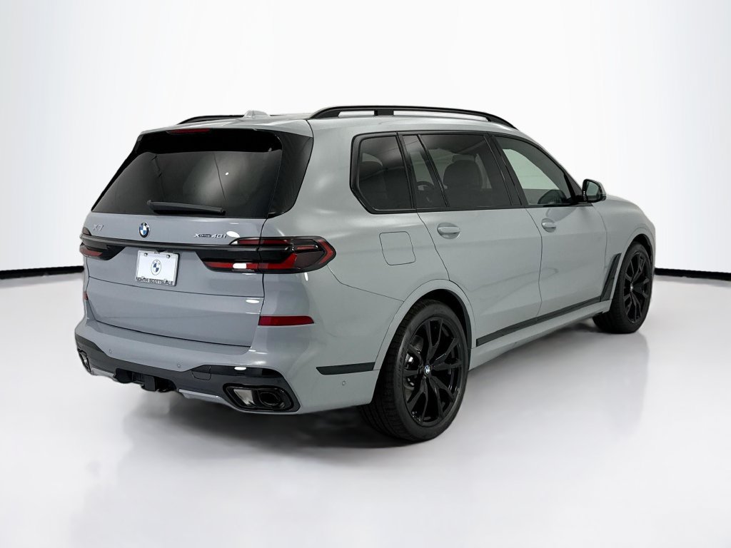 Used 2027 BMW X7 xDrive40i w/ Executive Package AWD/4WD image 5