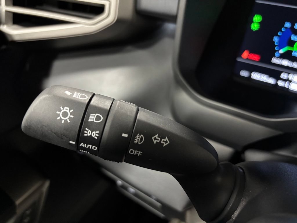 Used 2026 Toyota Tundra Platinum AWD/4WD image 21