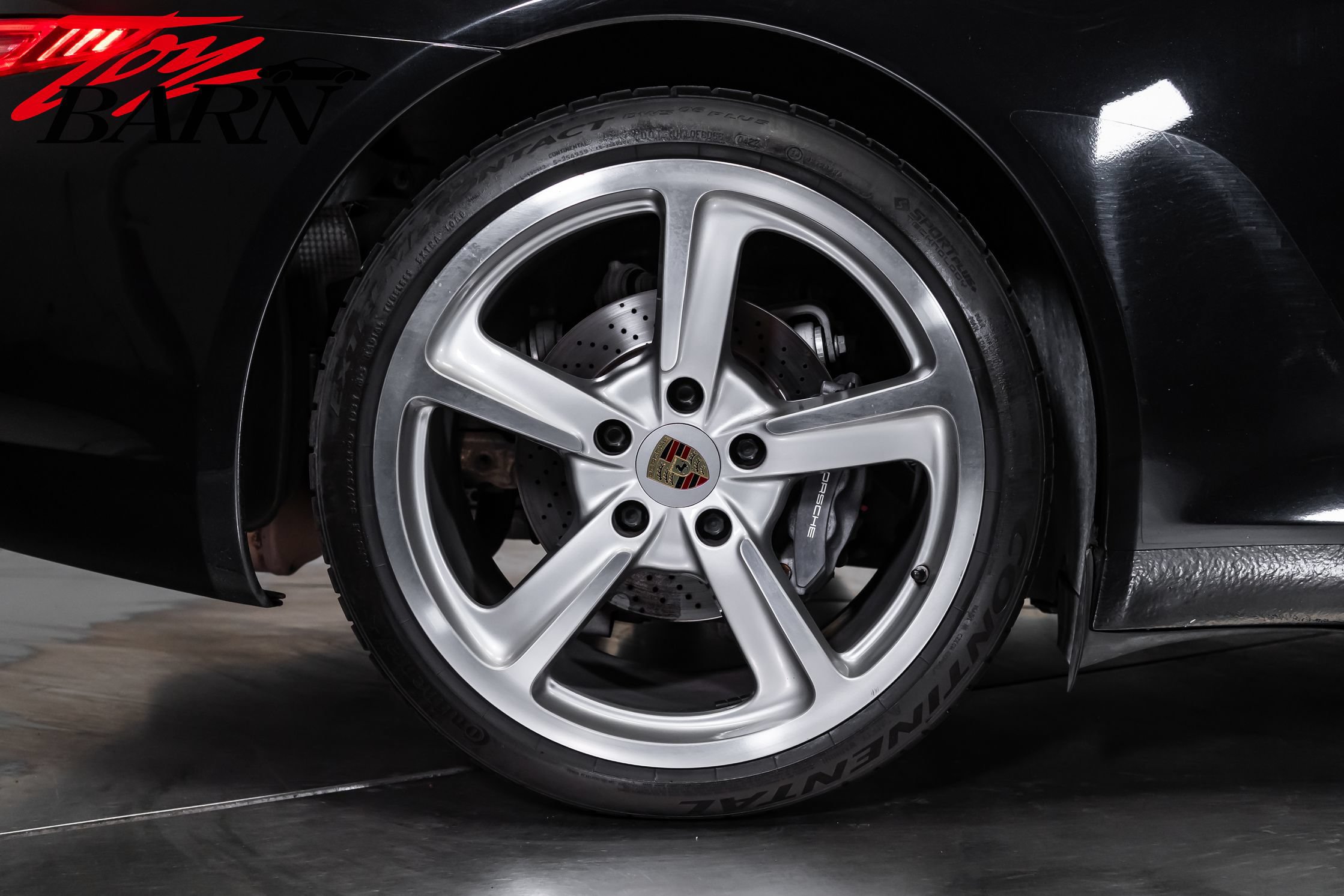 Used 2016 Porsche 911 Carrera Black Edition RWD image 22