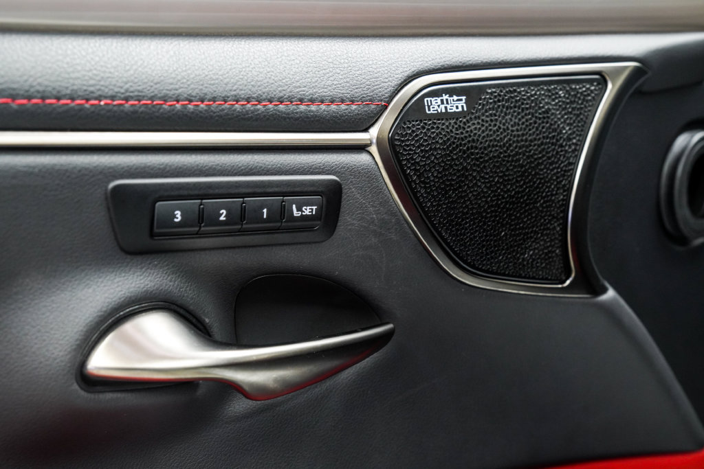 Used 2023 Lexus ES 350 F Sport w/ Accessory Package (Z2) FWD image 45