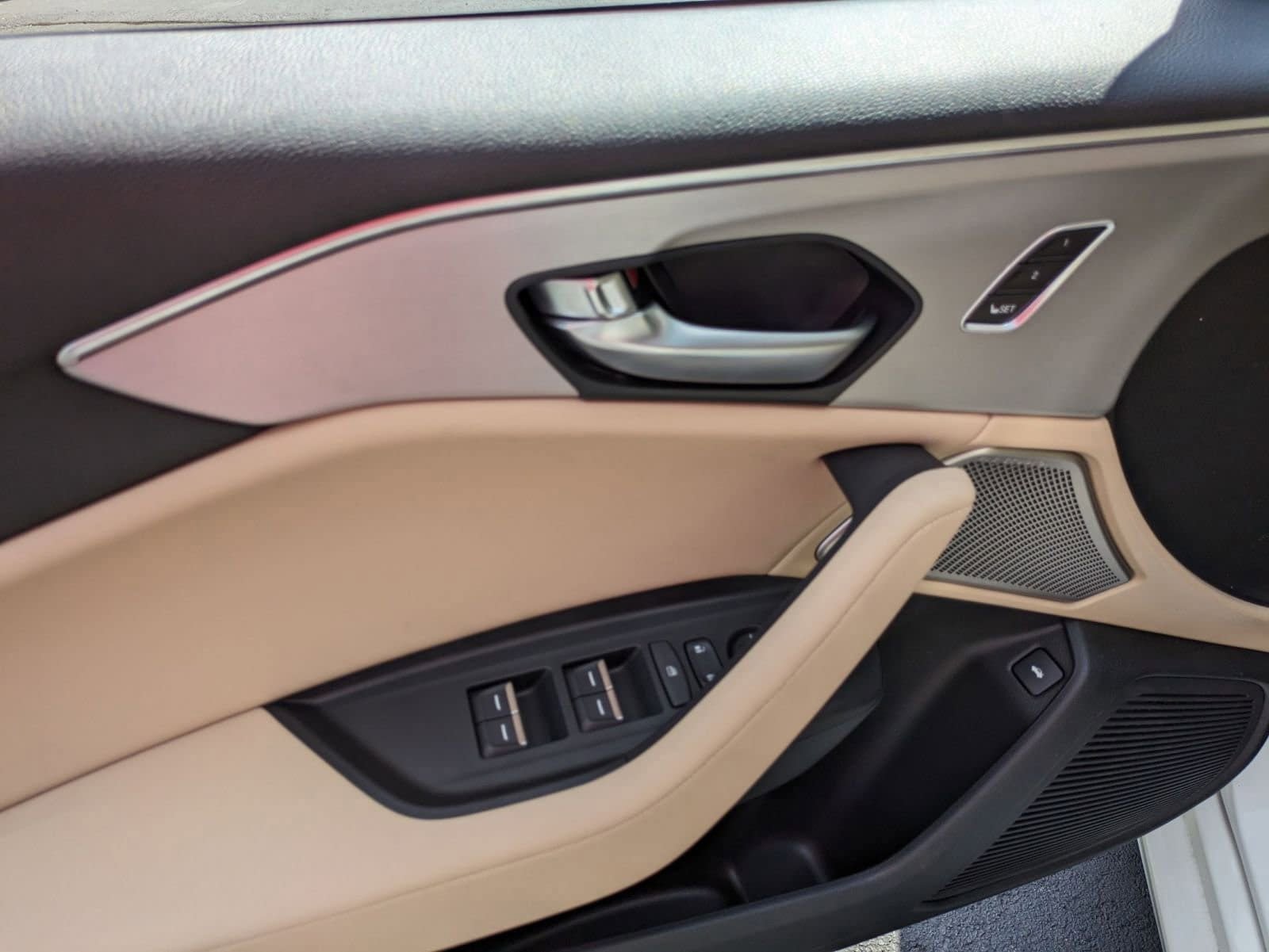 New 2025 Acura TLX w/ Technology Package FWD image 11