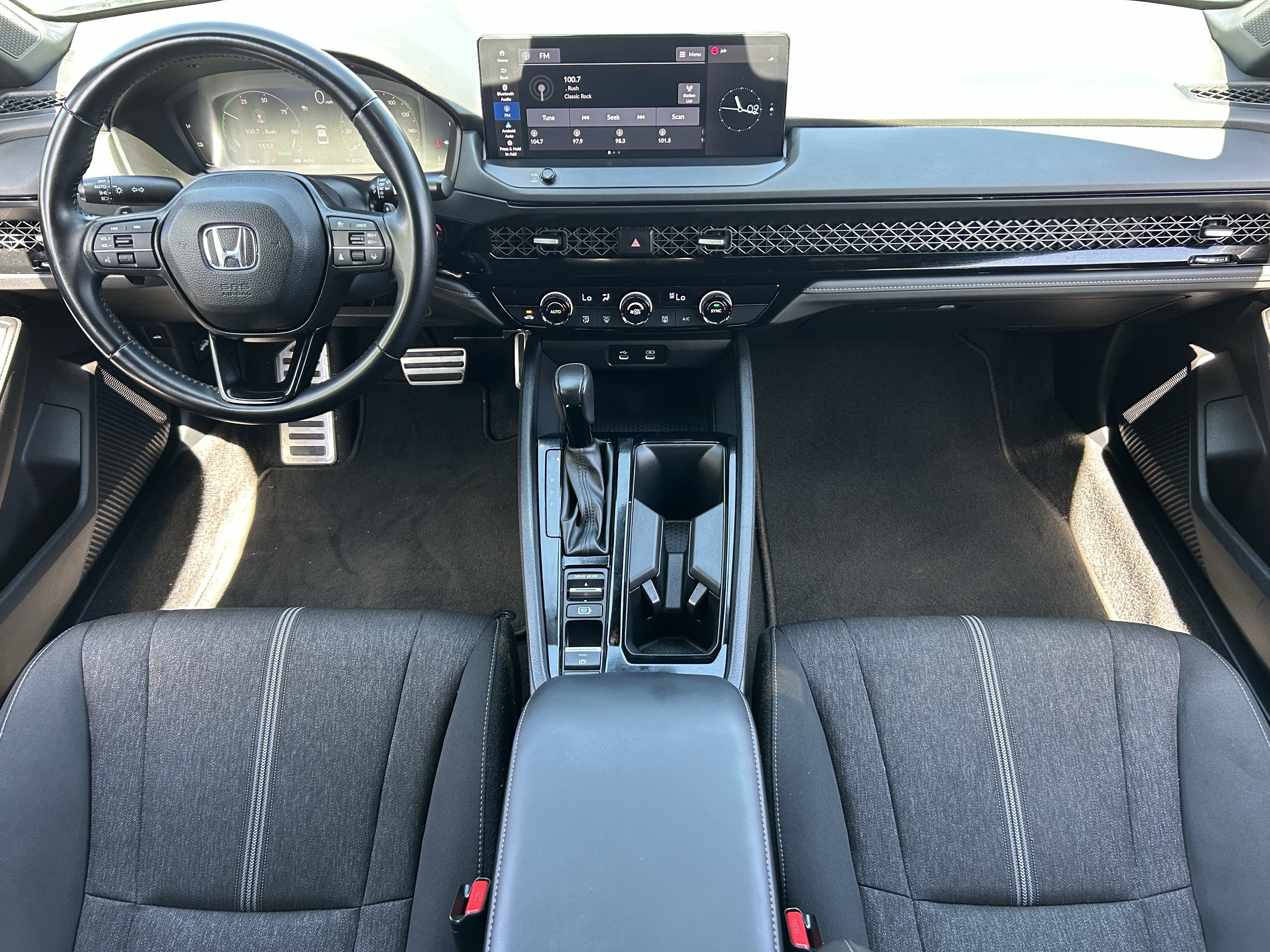 Used 2024 Honda Accord Sport image 13