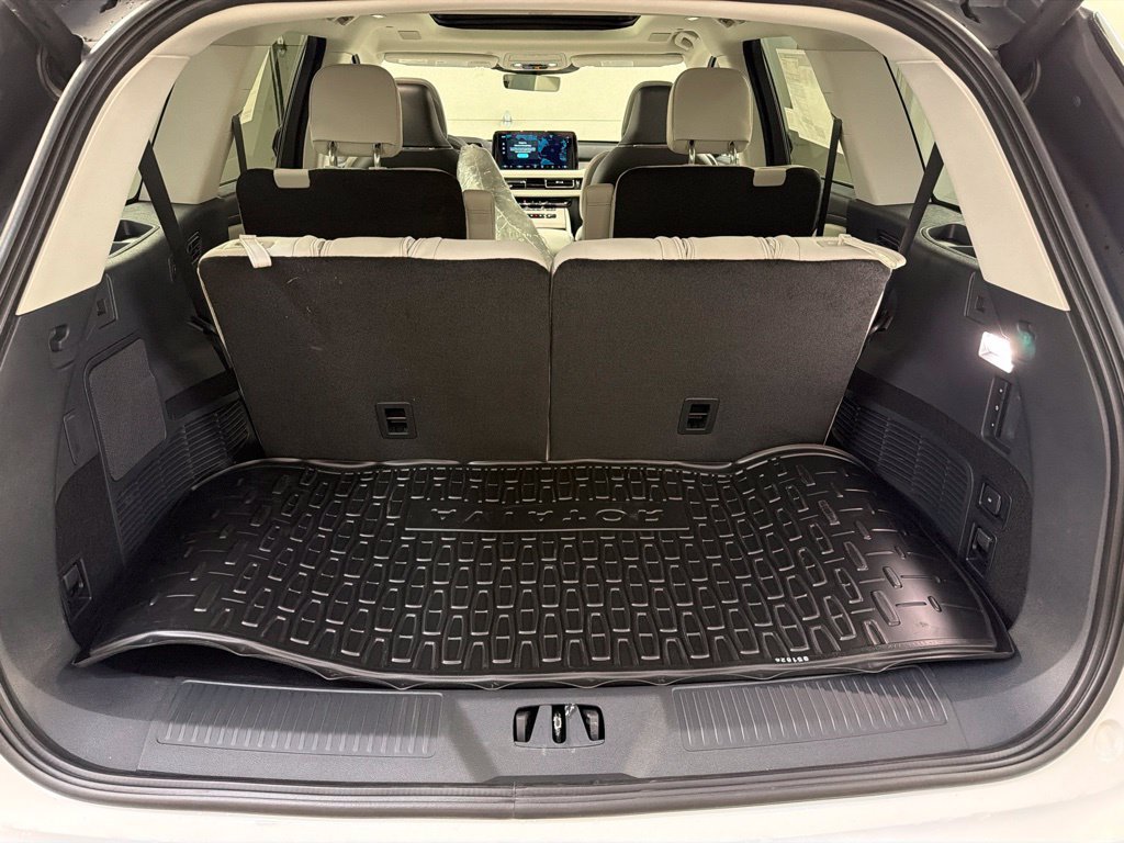 New 2027 Lincoln Aviator Reserve AWD/4WD image 38