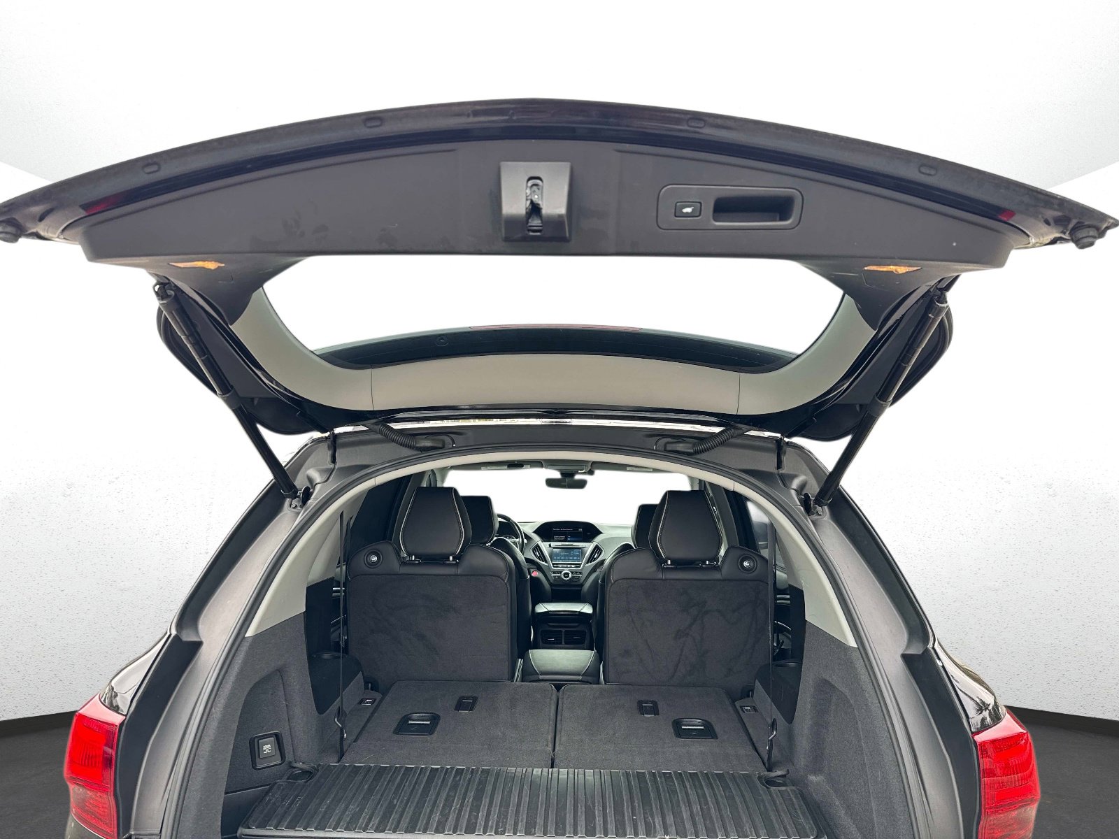 Used 2019 Acura MDX image 12