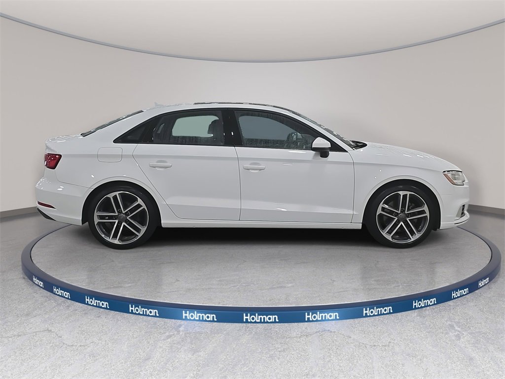 Used 2017 Audi A3 2.0T Premium image 5