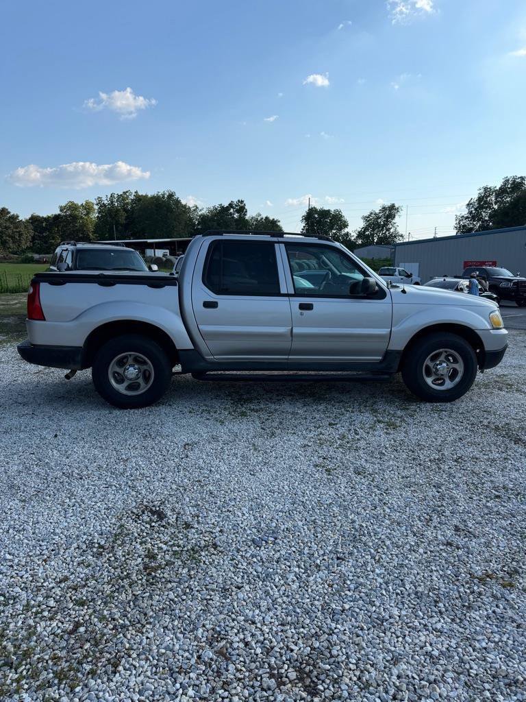 Used 2005 Ford Explorer Sport Trac XLS RWD image 4