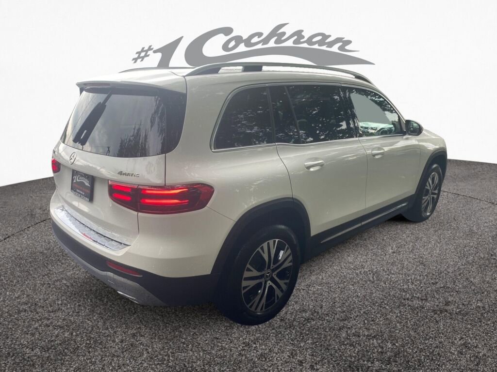 New 2025 Mercedes-Benz GLB 250 4MATIC image 5