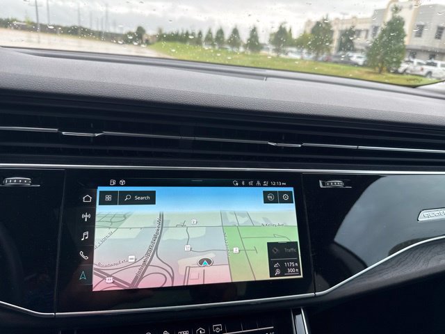 Used 2021 Audi Q8 Premium Plus AWD/4WD image 11