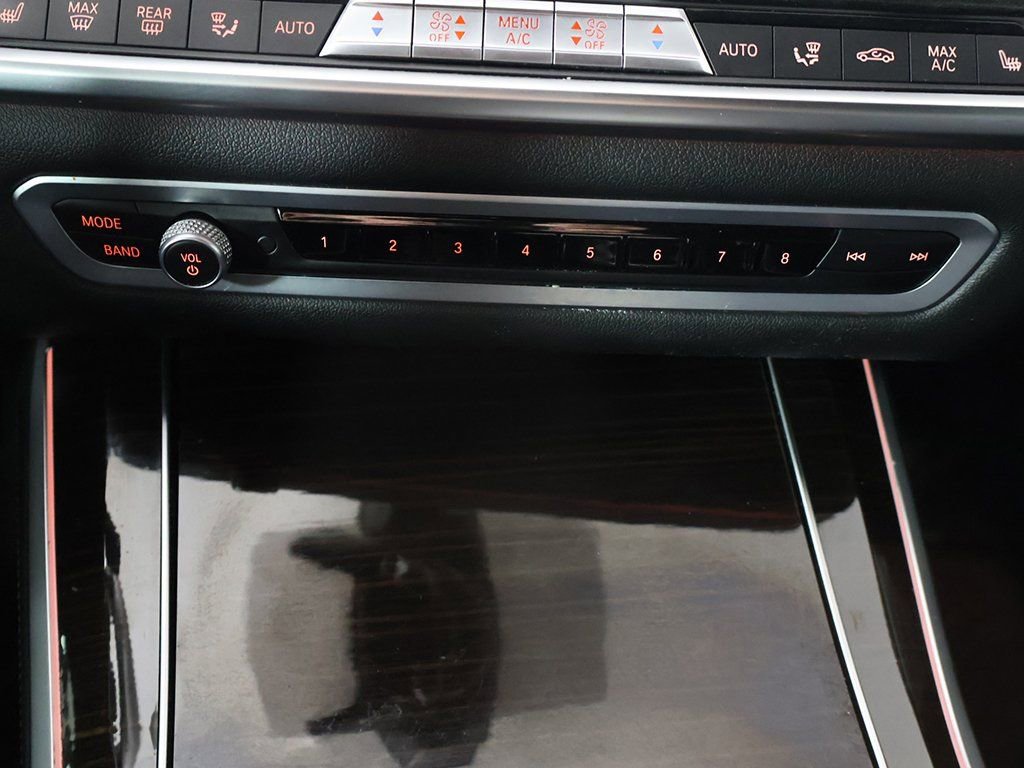 Used 2020 BMW X5 xDrive40i w/ Premium Package image 49