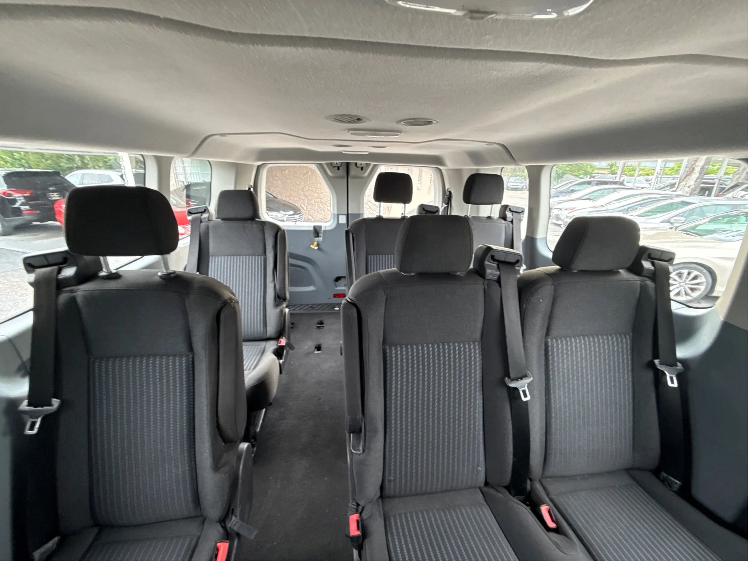 Used 2018 Ford Transit 350 XLT RWD image 29
