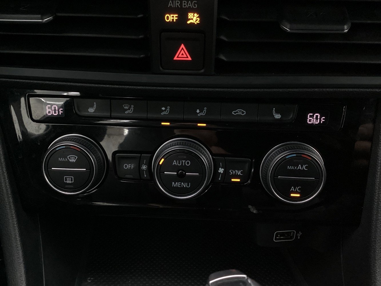 Used 2019 Volkswagen Jetta GLI image 35