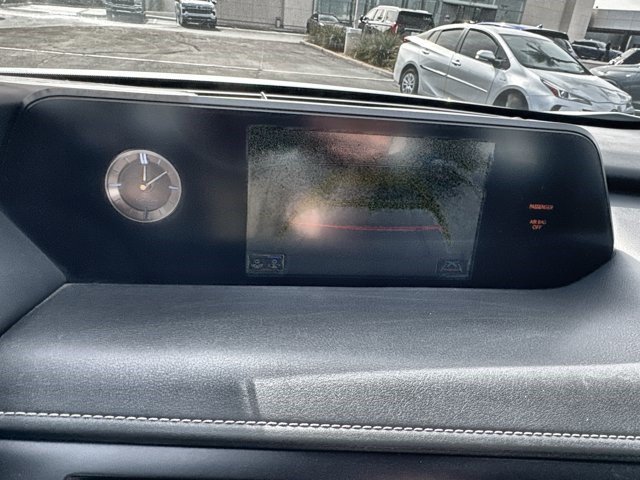 Used 2021 Lexus UX 200 w/ Accessory Package (Z1) FWD image 14