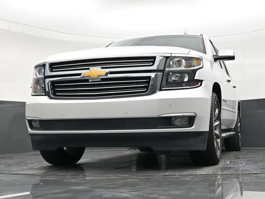 Used 2016 Chevrolet Suburban LTZ image 27