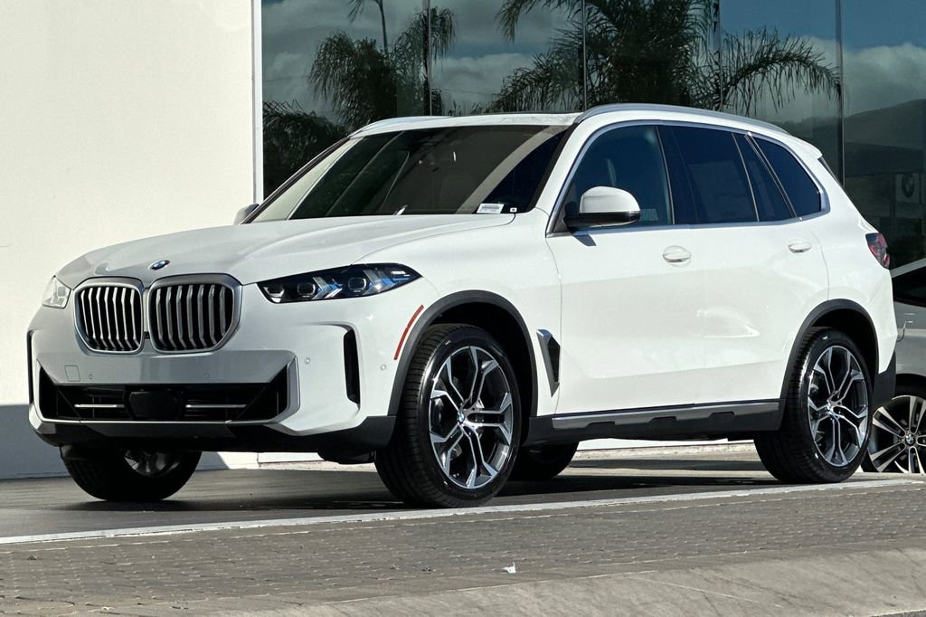 New 2026 BMW X5 sDrive40i w/ Climate Comfort Package image 7