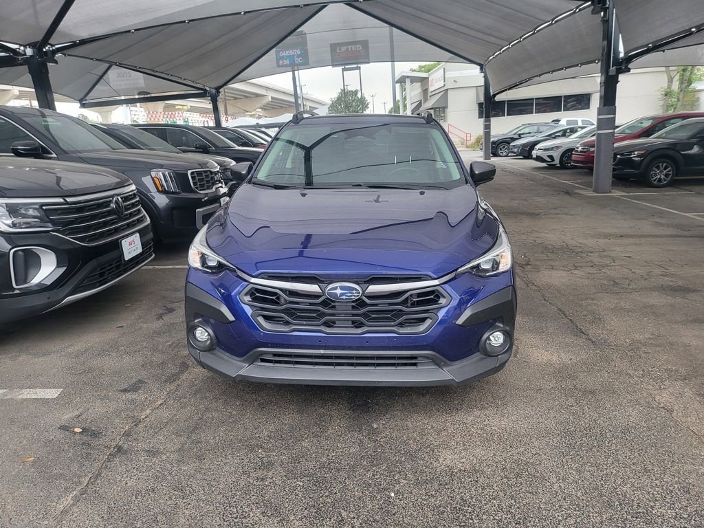 Used 2025 Subaru Crosstrek 2.0i Premium image 2