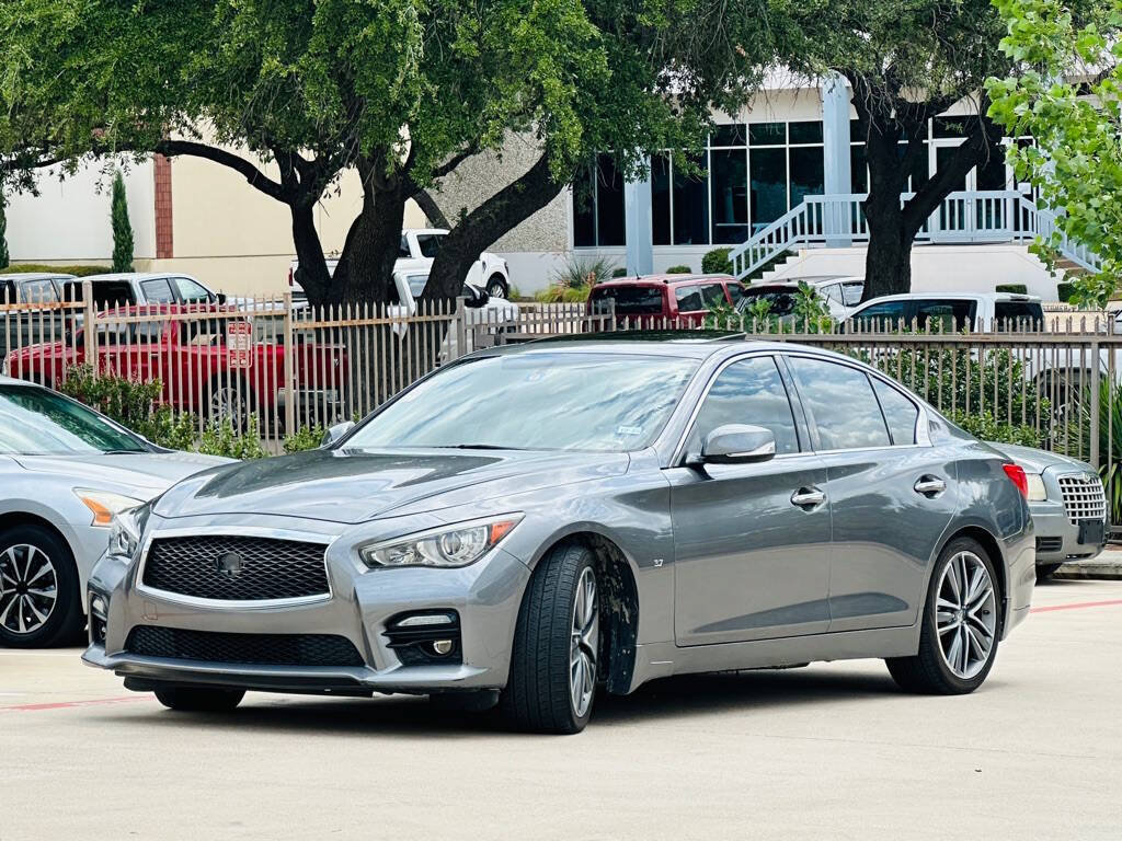 Used 2014 INFINITI Q50 w/ Navigation Package RWD image 3