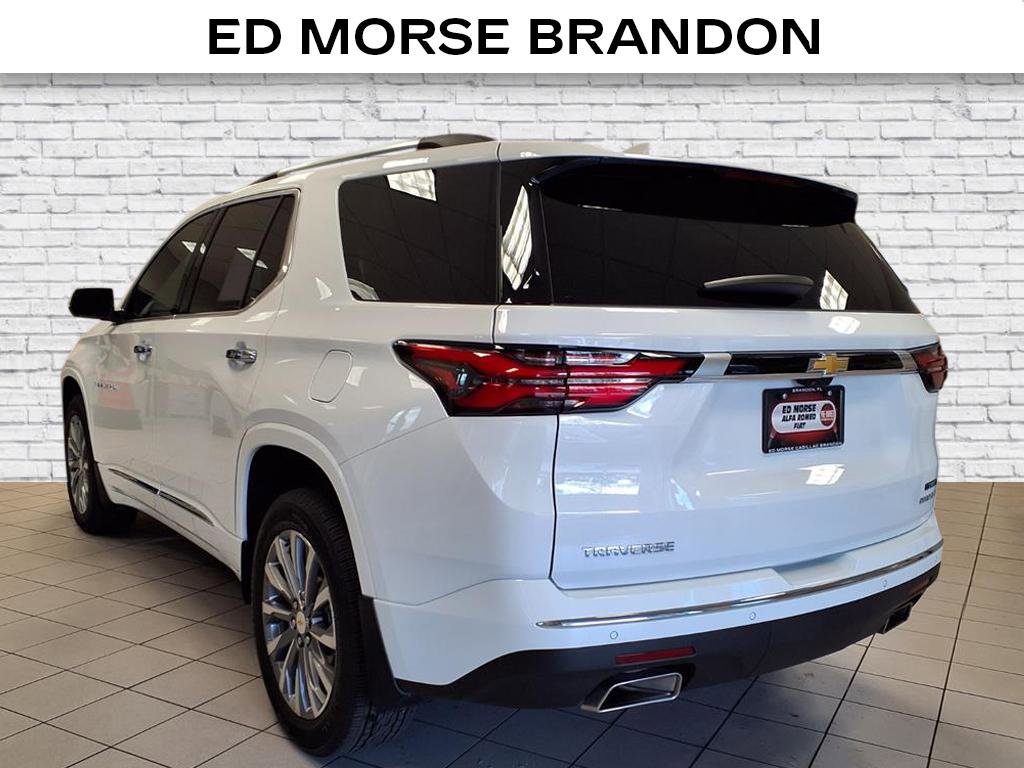 Used 2023 Chevrolet Traverse Premier image 3