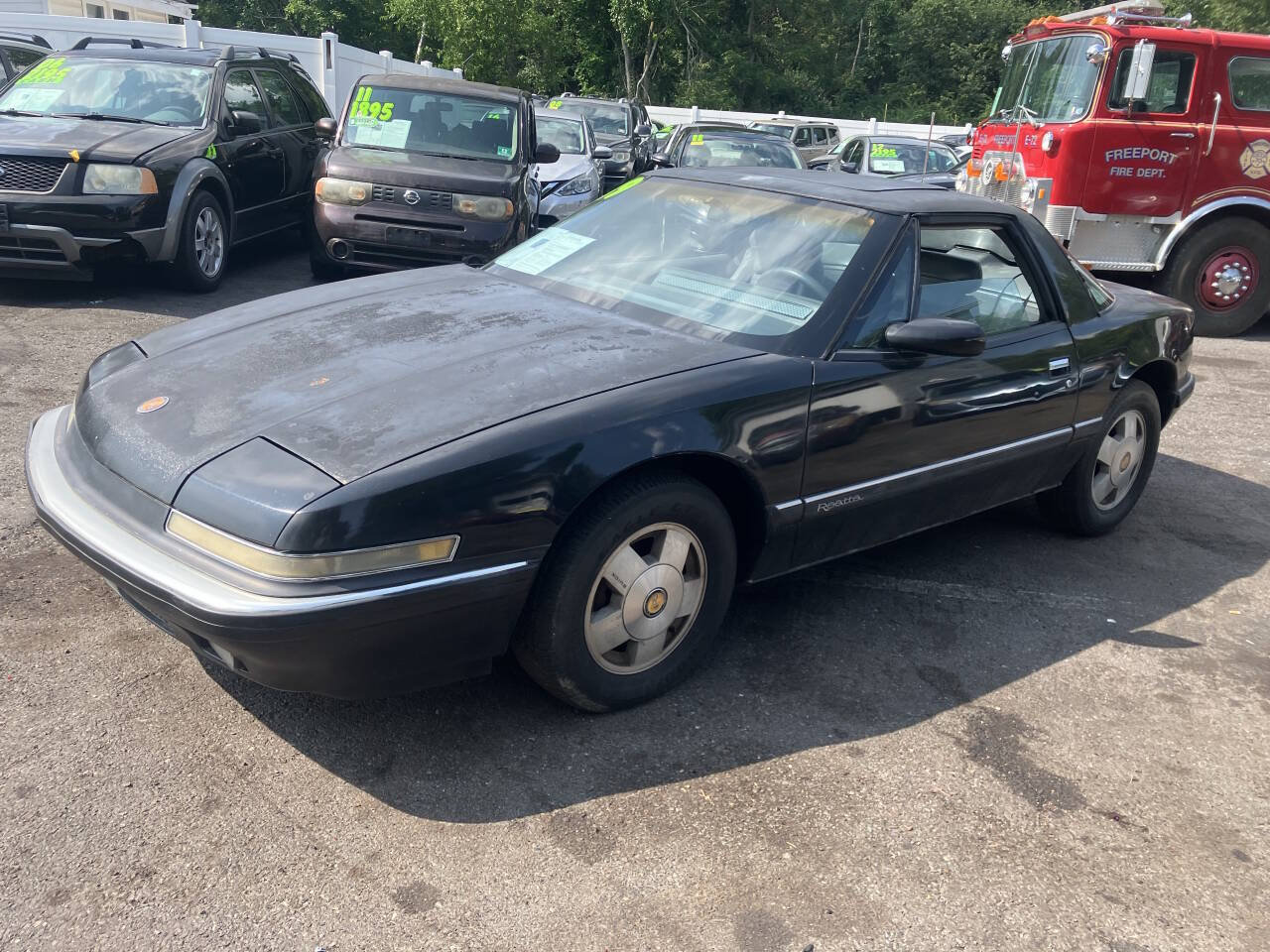 Used 1989 Buick Reatta Coupe FWD image 11