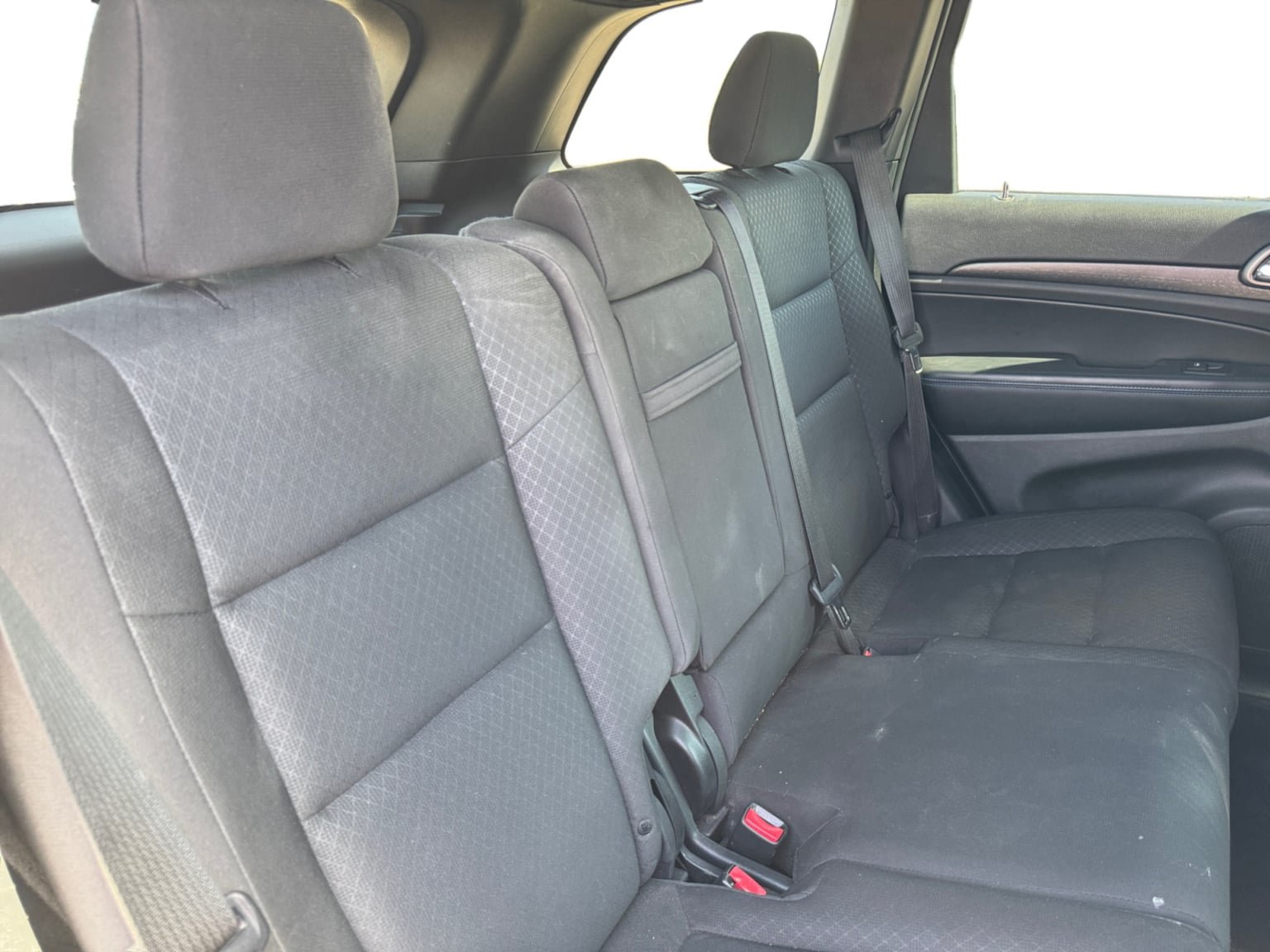 Used 2018 Jeep Grand Cherokee Laredo AWD/4WD image 18