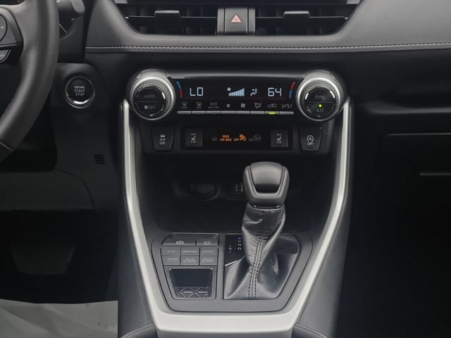 Certified 2023 Toyota RAV4 XLE w/ Convenience Package AWD/4WD image 20
