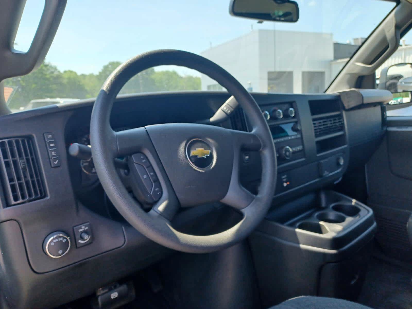 Used 2024 Chevrolet Express 2500 w/ Driver Convenience Package RWD image 8