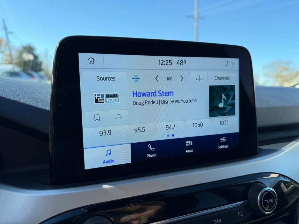 Certified 2022 Ford Escape SE w/ Cold Weather Package image 33